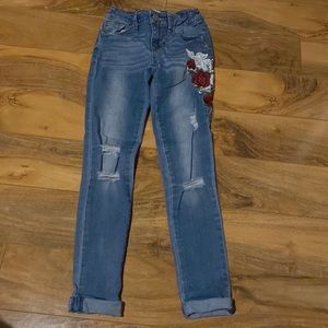 Mudd Brand Girl Jeans with Flower Detail